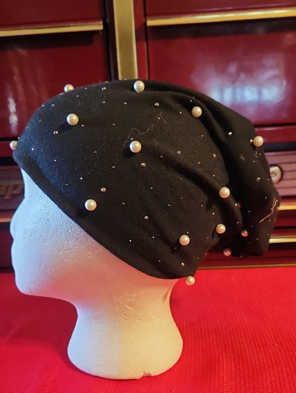 Black Pearl-Embellished Bennie / Hat - Women Accessories